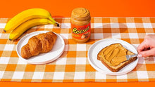 Load image into Gallery viewer, REESE&#39;S Smooth Traditional Peanut Butter Spread, 500g Jar
